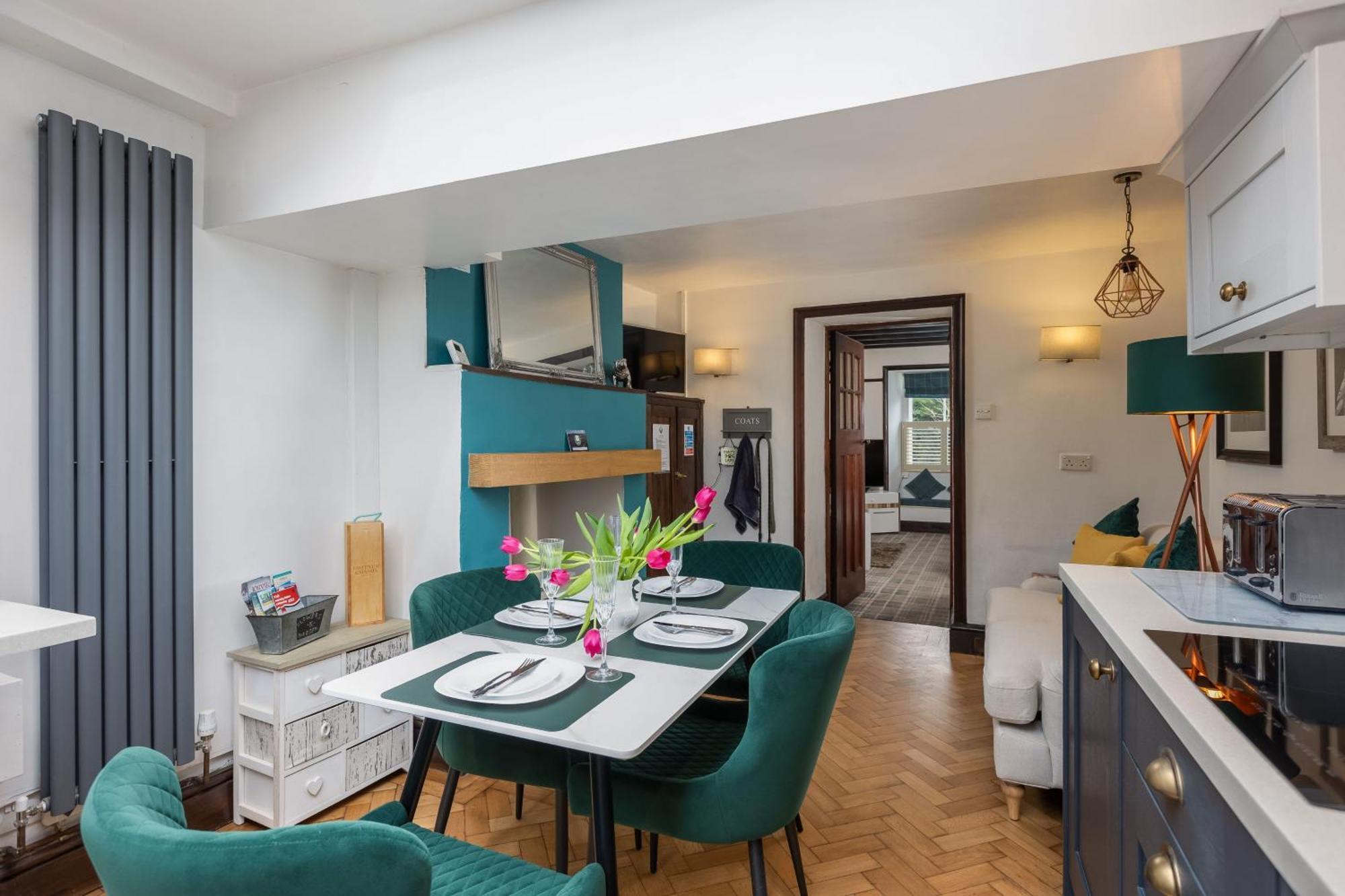 Stone Cottage In Picturesque North Yorkshire Village - Bull Dog Cottage Ampleforth Экстерьер фото